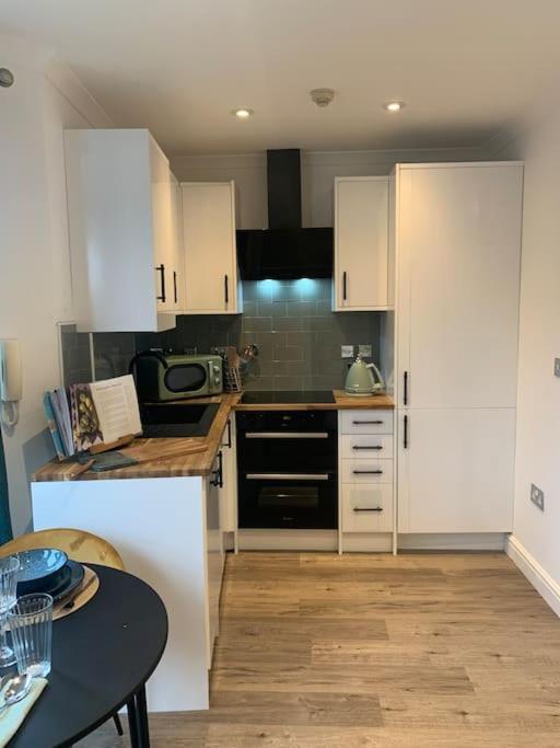 Alto - Lovely 2 Bedroom Serviced Apartment Bristol By Mint Stays Exteriér fotografie